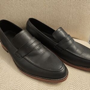 Nisolo black penny loafer size 12 in black